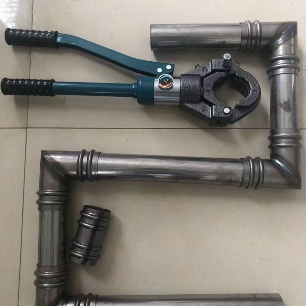 信宜鑫亿呈冷却管